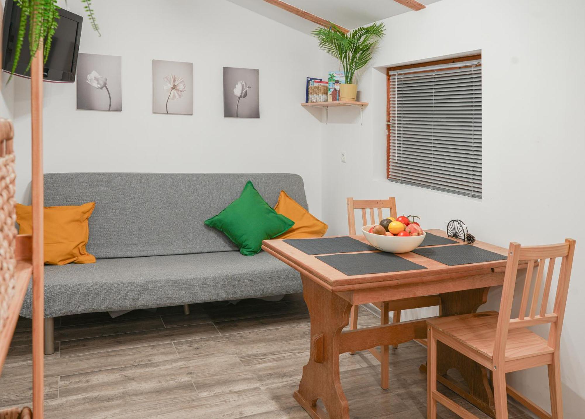 Hiska Darwin Apartman Podčetrtek Kültér fotó